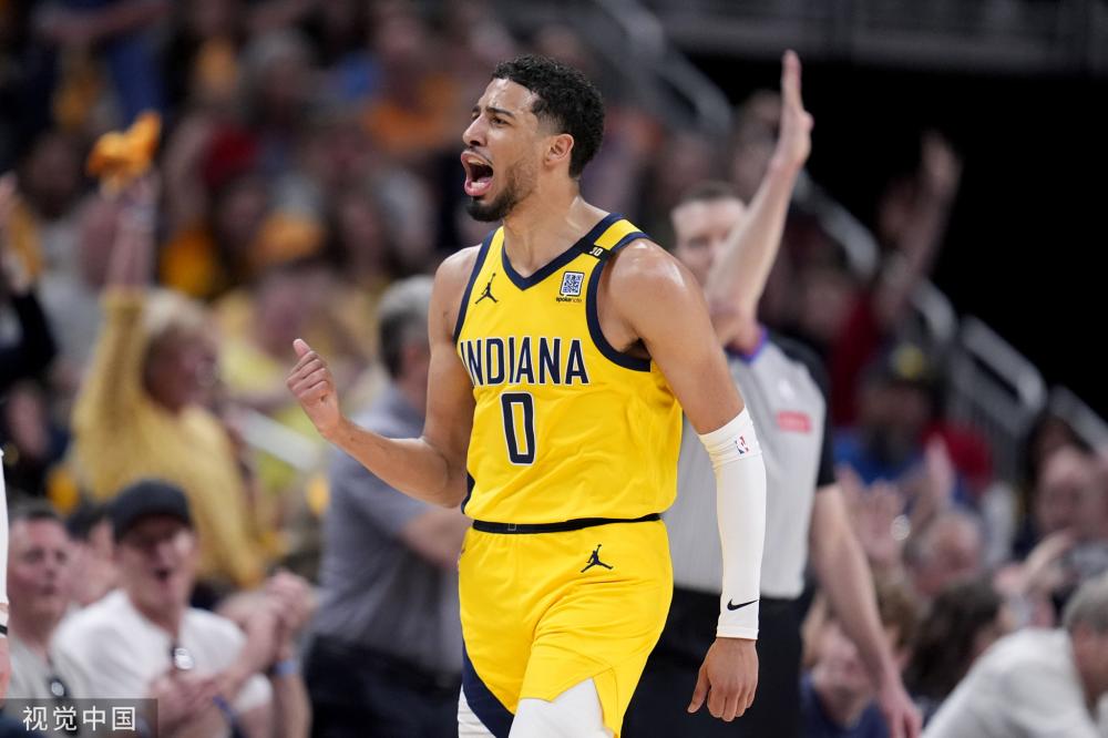 拉执教的曼 拉执教的曼