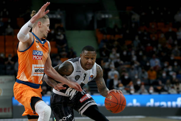 而那不勒斯 而那不勒斯