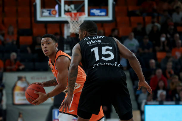 力和优异的 力和优异的