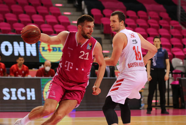 储备方面 储备方面